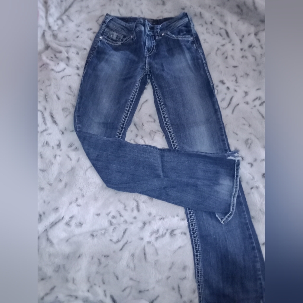 Silver Jeans Women's Boot Cut in Deep Blue